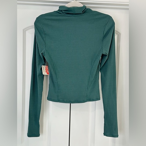 NWT FP Movement by Free People Tempo Ribbed Turtleneck - Midnight Jade - Picture 6 of 9